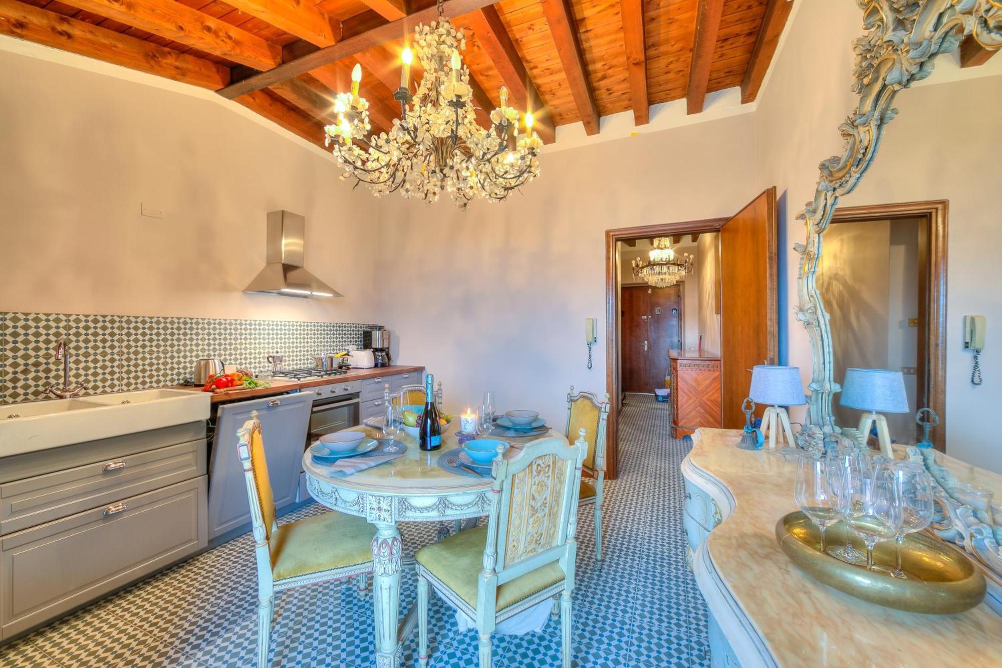 Laetitia Salo-Historic Center Near Lake - Happy Rentals Exterior foto